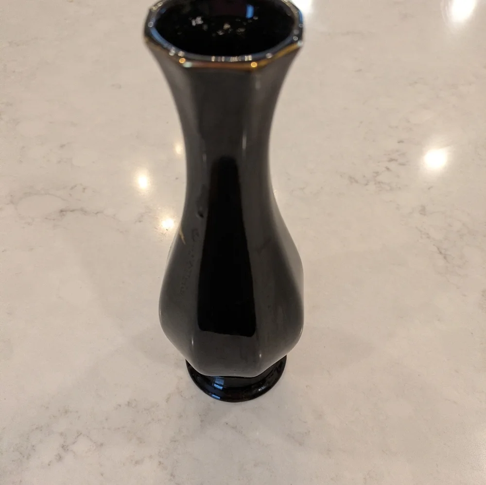 Porcelain Flowers Vase In 8